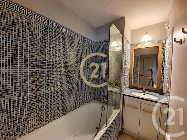 Appartement F2 à vendre  2 pièces - 26,74 m2 CANNES LA BOCCA - 06