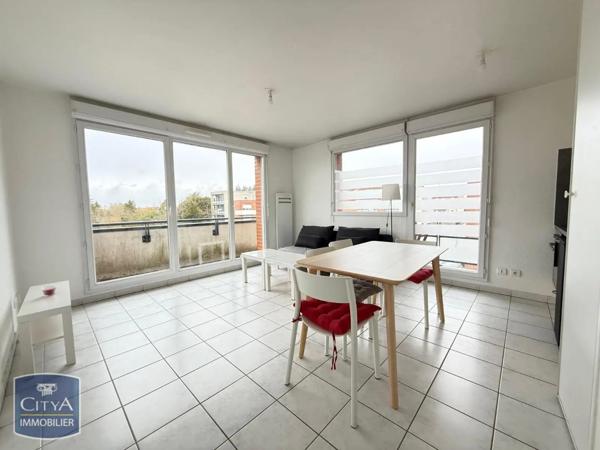 Appartement à louer 2 pièces 46.11m²