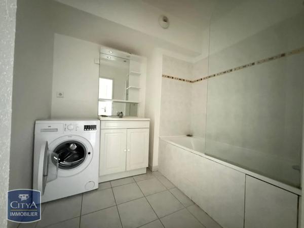 Appartement à louer 2 pièces 46.11m²