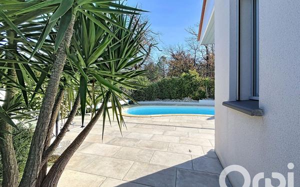 Maison à vendre    4 pièces •  Perpignan