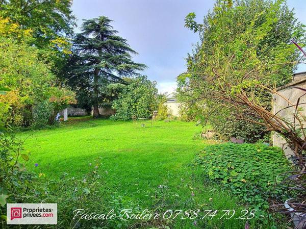 Charmante maison 5 chambres avec vie de plain-pied - VERNANTES (49390)