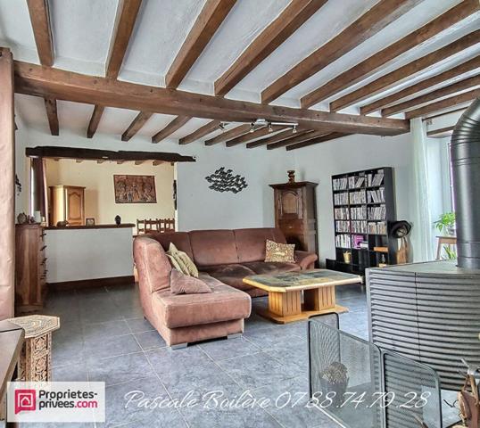 Charmante maison 5 chambres avec vie de plain-pied - VERNANTES (49390)