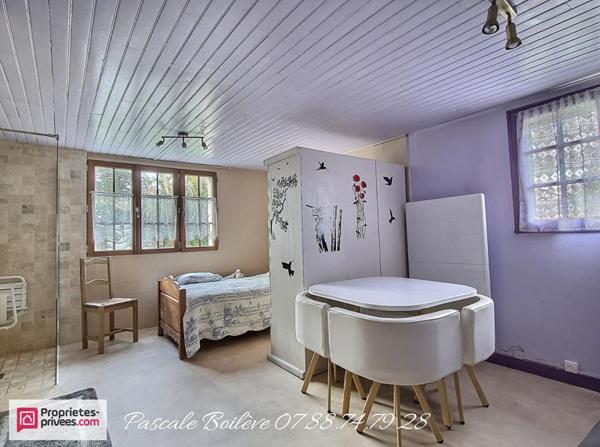 Charmante maison 5 chambres avec vie de plain-pied - VERNANTES (49390)