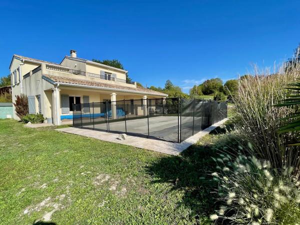 Maison spacieuse et moderne avec piscine, proche d'Eymet