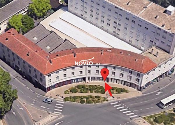 Local commercial de 295 m²