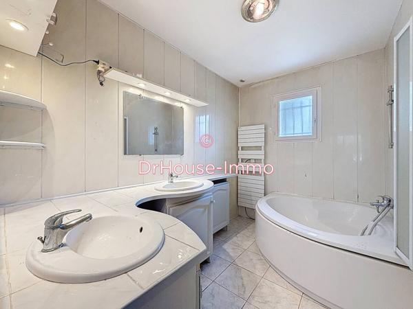 Maison à louer 6 pièces de 135 m²