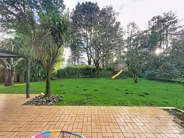 Belle Maison moderne et familiale à MELLAC avec 5 Chambres