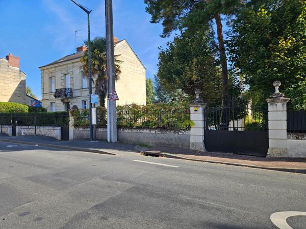 Maison à SAUMUR, 49400 - 7 pièces 165m²