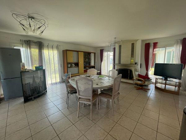 Maison à La Brée Les Bains - 3 chambres terrain de 660 m²