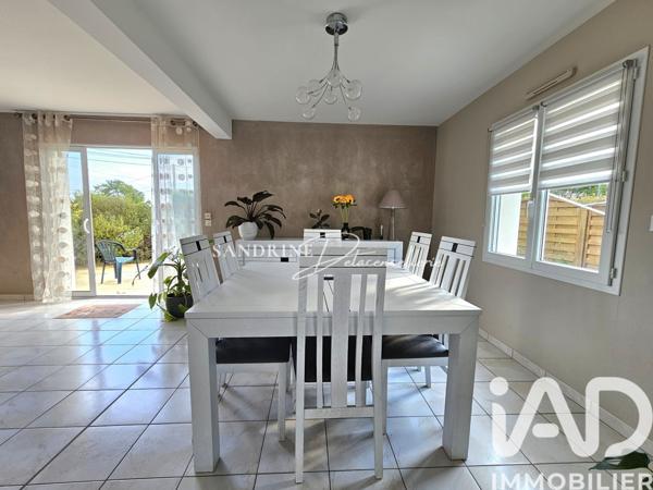 Maison à vendre 7 pièces 136 m² La Chapelle-sur-Erdre