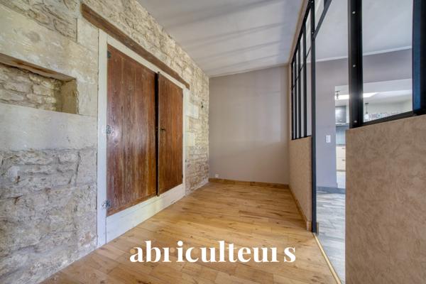 Maison de caractère 242 m² Saintes