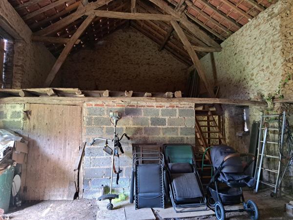Maison de campagne rénovée comprenant 4 ou 5 chambres