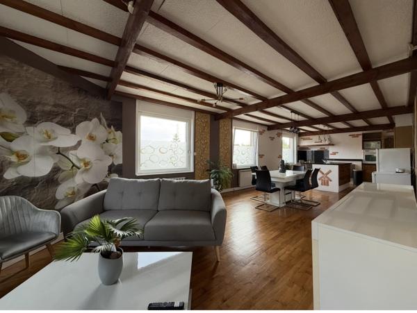 Immeuble 8 pièces - 250 m²
