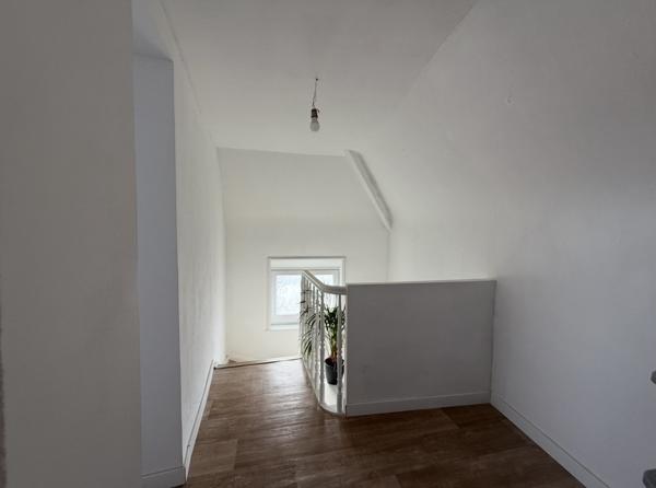 Immeuble 8 pièces - 250 m²