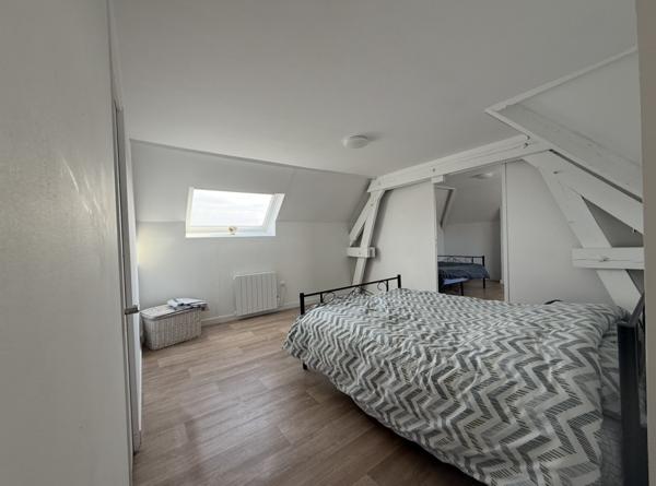 Immeuble 8 pièces - 250 m²