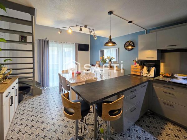 Appartement 5 pièces avec terrasse et garage !