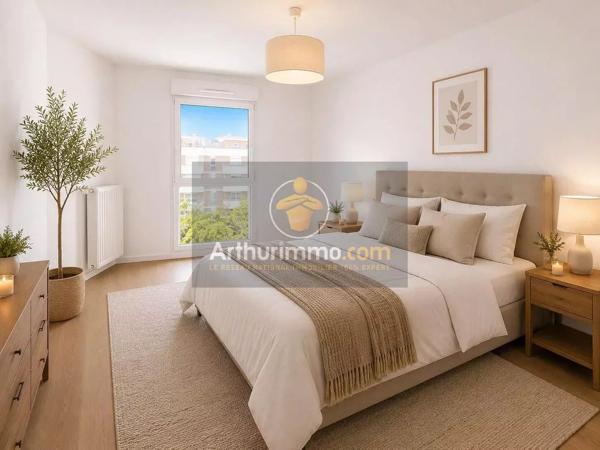 Vente                                                      Appartement
                        
                     3 pièces                                         à Chelles