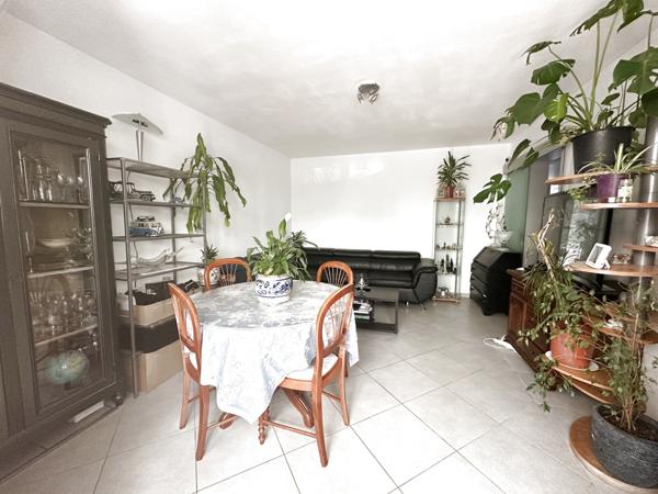 La Seyne-sur-Mer (83500) Appartement rez de jardin avec stationnement