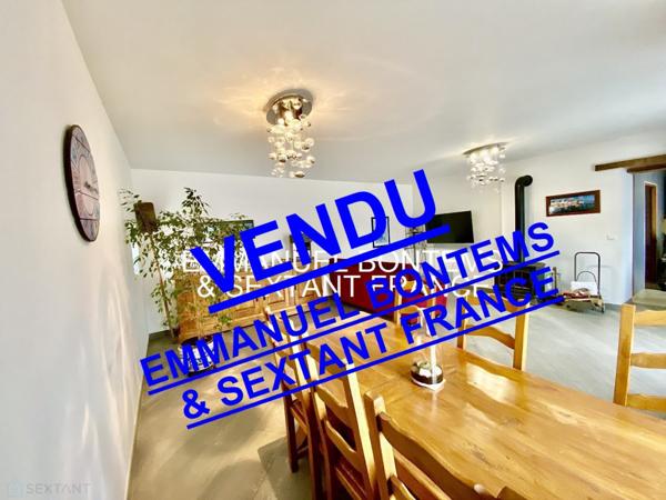 Maison de caractère avec piscine à 1km des plages.