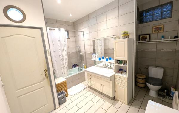 Vente Maison Centre ville à rafraîchir La pacaudiere   