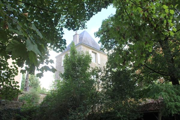 Manoir du 18ème siècle avec piscine et maison d'amis
