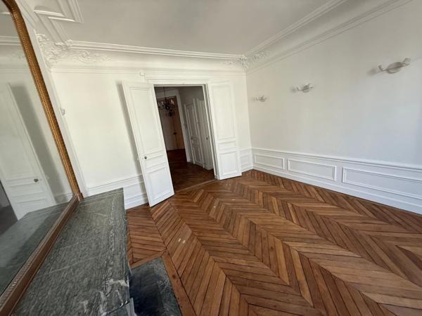 Location Bureau 4 pièces 99 m2 à Paris 5