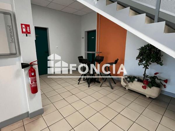 Location Local commercial 1 pièce 29.6 m² - 1 RUE RAGUENEAU Bergerac 24100