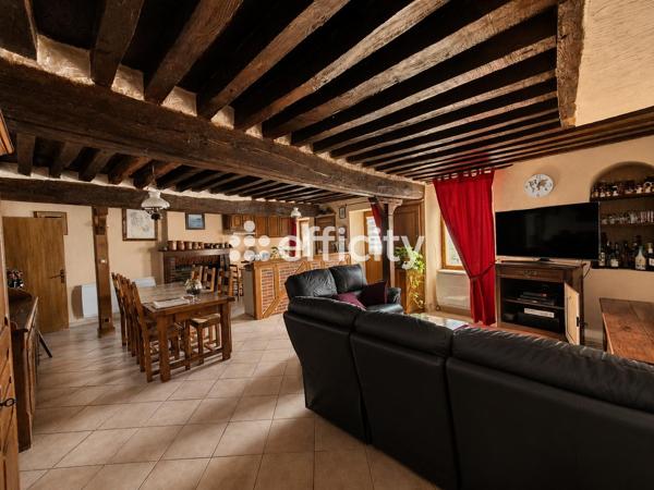 Maison
         7 pièces
        - 148 m² 189 000 € *