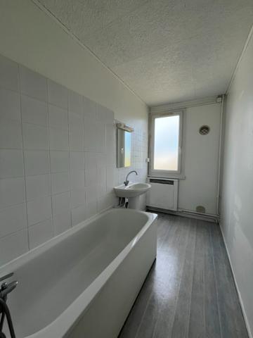 LOCATION D'UN BEAU T3 EN EXCLUSIVITE