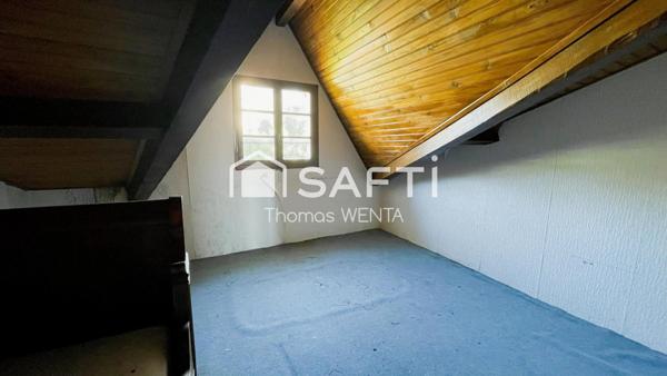 Maison de 13 pièces de 251 m² à Vollore-Ville.