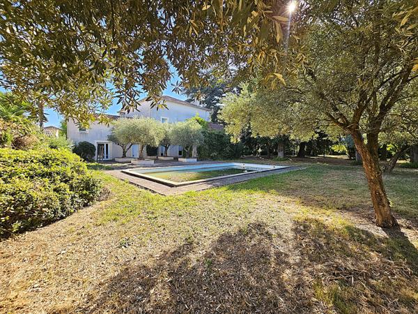 Villeneuve-sur-Lot (47300) Demeure exceptionnelle du XIX eme - 450m² - 10 chambres -piscine - parc de 8000 m² - Villeneuve sur Lot
