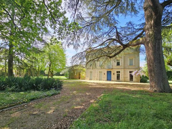 Villeneuve-sur-Lot (47300) Demeure exceptionnelle du XIX eme - 450m² - 10 chambres -piscine - parc de 8000 m² - Villeneuve sur Lot