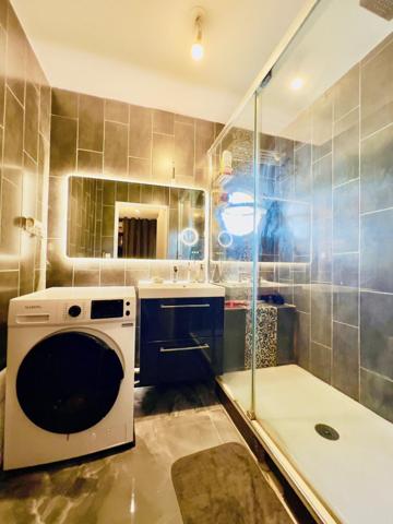 Appartement T4 68 m2 balcon plein sud et parking