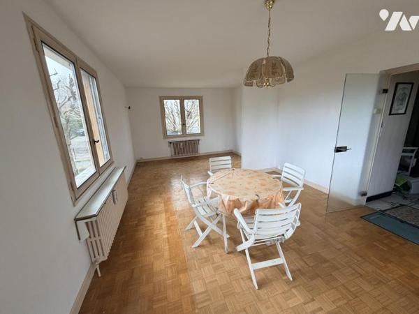 Vente BEAUNE maison d'env 90 m²proche toutes commodité terrain 670 m² 