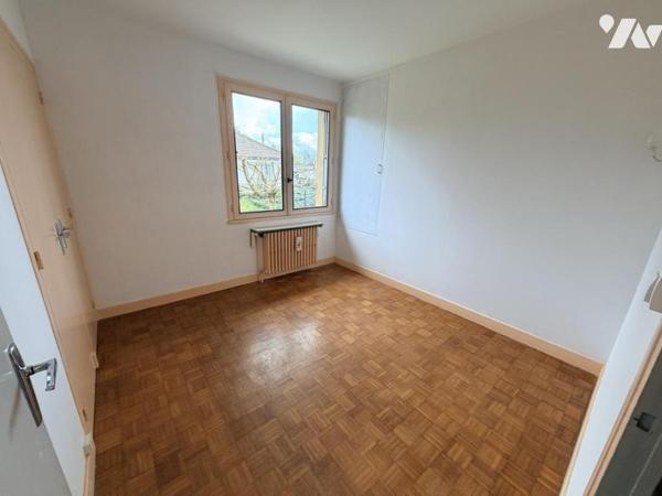 Vente BEAUNE maison d'env 90 m²proche toutes commodité terrain 670 m² 