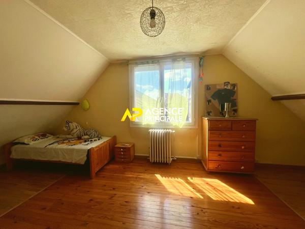 Argenteuil centre-ville mairie maison 5 pièce(s) 110 m2 utiles 3 chambres, 5 minutes gare 359 000 € **  - Référence  4564