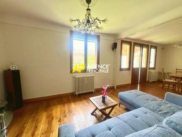 Argenteuil centre-ville mairie maison 5 pièce(s) 110 m2 utiles 3 chambres, 5 minutes gare 359 000 € **  - Référence  4564