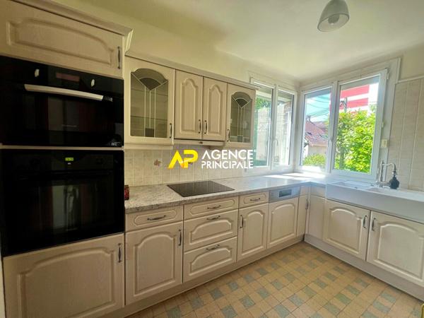 Argenteuil centre-ville mairie maison 5 pièce(s) 110 m2 utiles 3 chambres, 5 minutes gare 359 000 € **  - Référence  4564