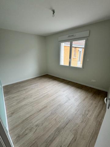 Maison Yssingeaux T4 refaite à neuve + garage et terrain