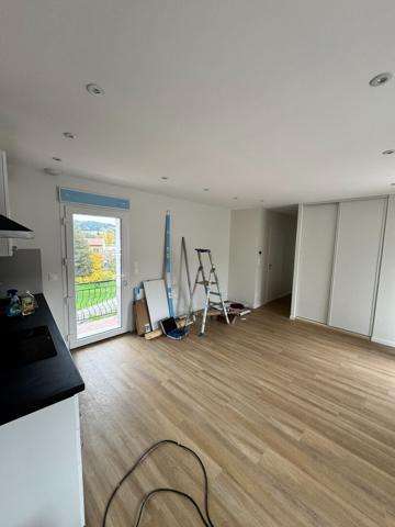 Maison Yssingeaux T4 refaite à neuve + garage et terrain