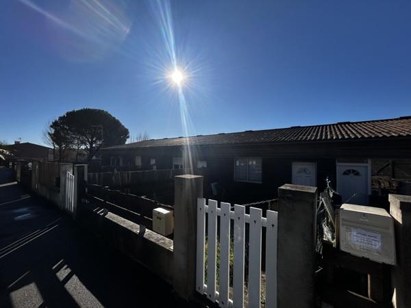 Immeuble à vendre |  Lasbordes |  215 m²