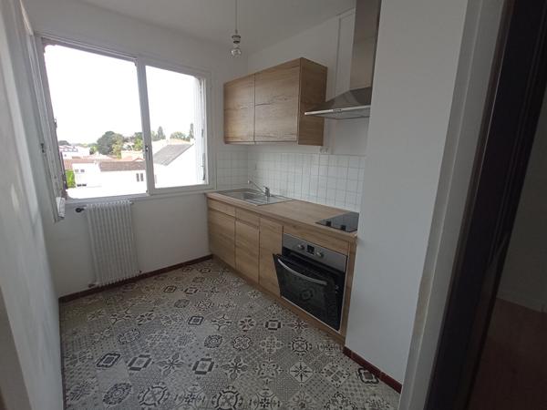 Challans, appartement 1 pièce(s) de 37.60 m²