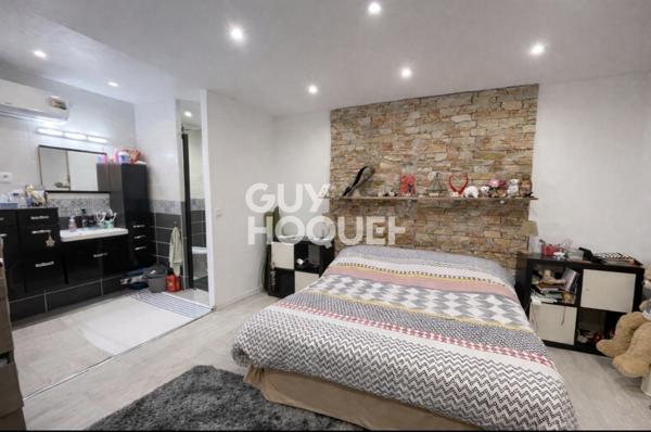 MAISON À VENDRE DE 5 PIÈCES DE 180,00 M²