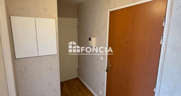 Location Appartement 2 pièces 45 m² - Le Plessis-robinson 92350