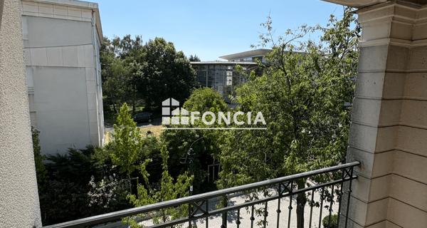 Location Appartement 2 pièces 45 m² - Le Plessis-robinson 92350