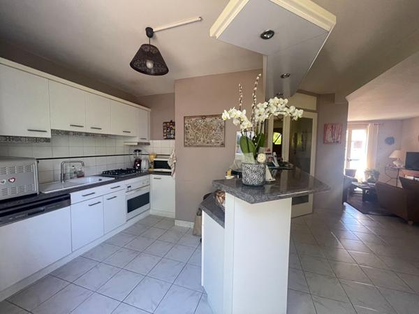 Maison Saint Sebastien Sur Loire 6 pièce(s) 143.4 m2