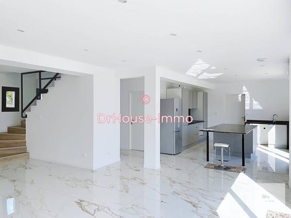 Maison à vendre 5 pièces de 144 m²