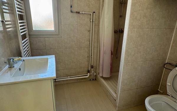 Appartement à vendre    3 pièces • 54,12 m2 La Courneuve