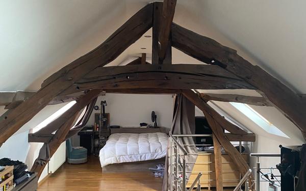 Maison à vendre    5 pièces • 174 m2 Oissel