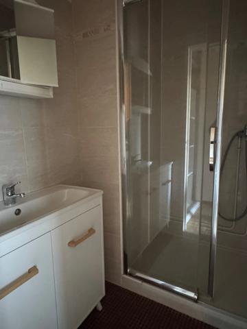 APPARTEMENT - HYPER CENTRE - 3 CHAMBRES ET GARAGE